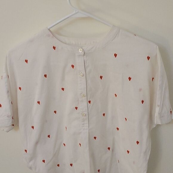 3/$30 VTG LOFT Petite Hi-Low Heart Embroidered Coquette Semi-sheer Blouse - Picture 2 of 9